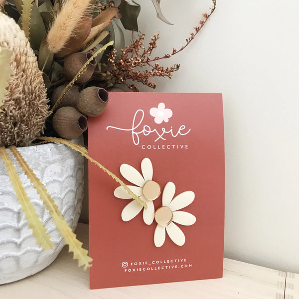 Jumbo Daisy Stud Earrings -  Cream + Gold