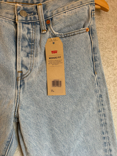 Levis Jeans - Size 26