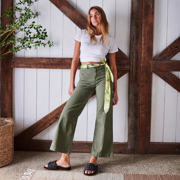 Kireina Wide Leg Pants - Size 24