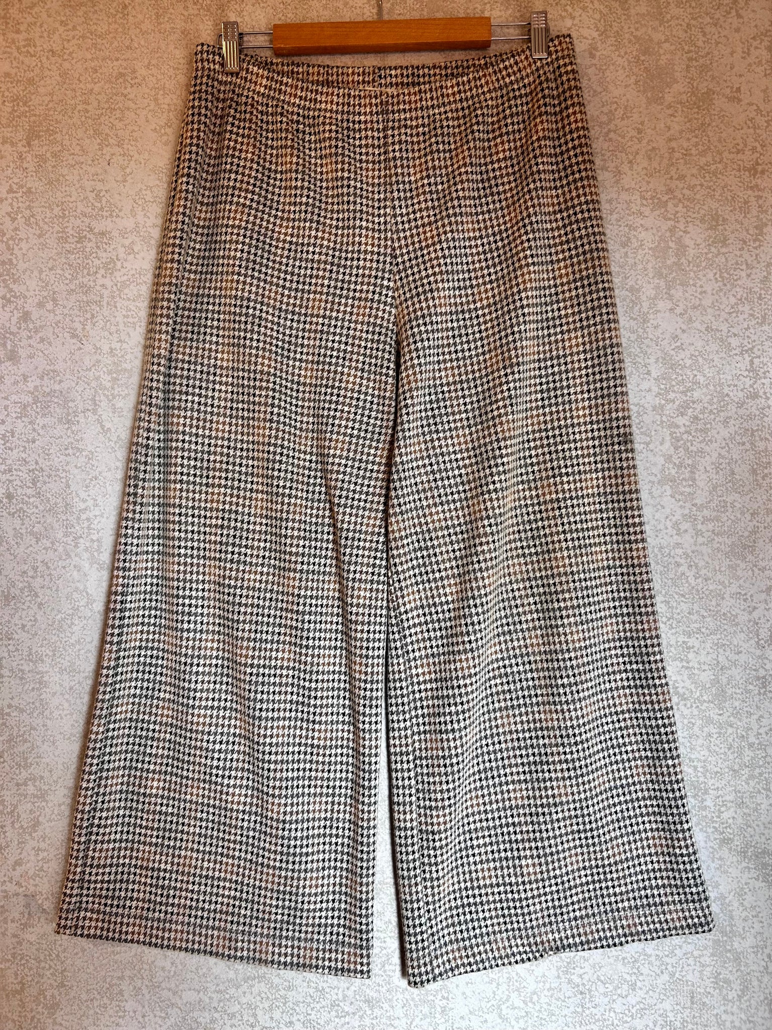 Indi & Cold Pants - Size 42