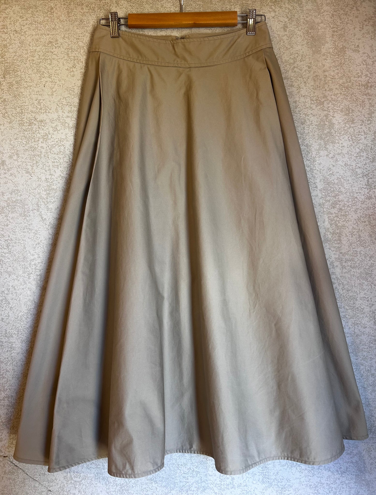 Scanlan Theodore Midi Skirt - Size 10