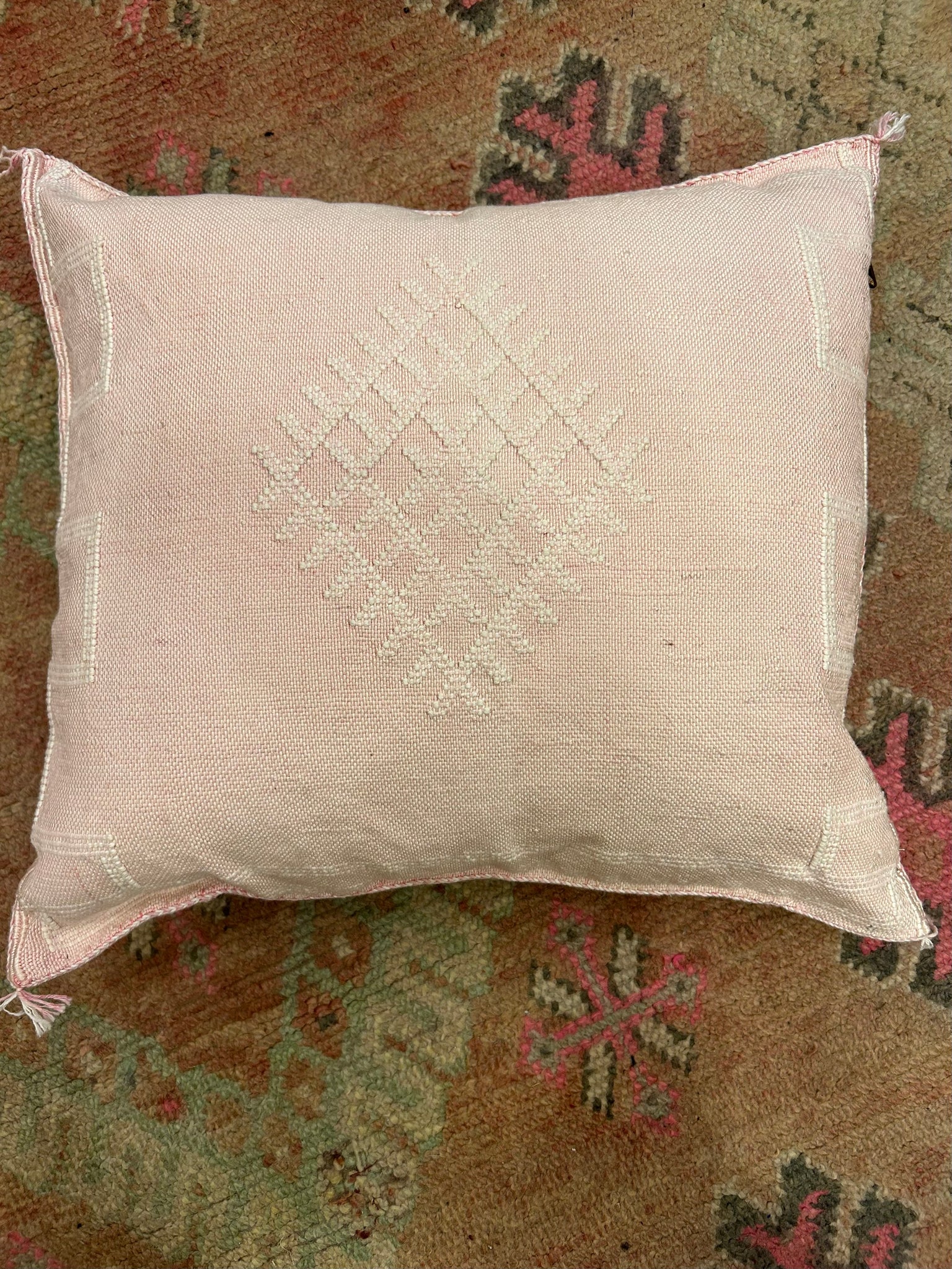 Silk Cactus Cushion - 45 x 45 - Light Pink - LMR