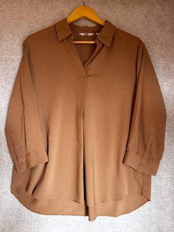 Uniqlo Shirt - Size L