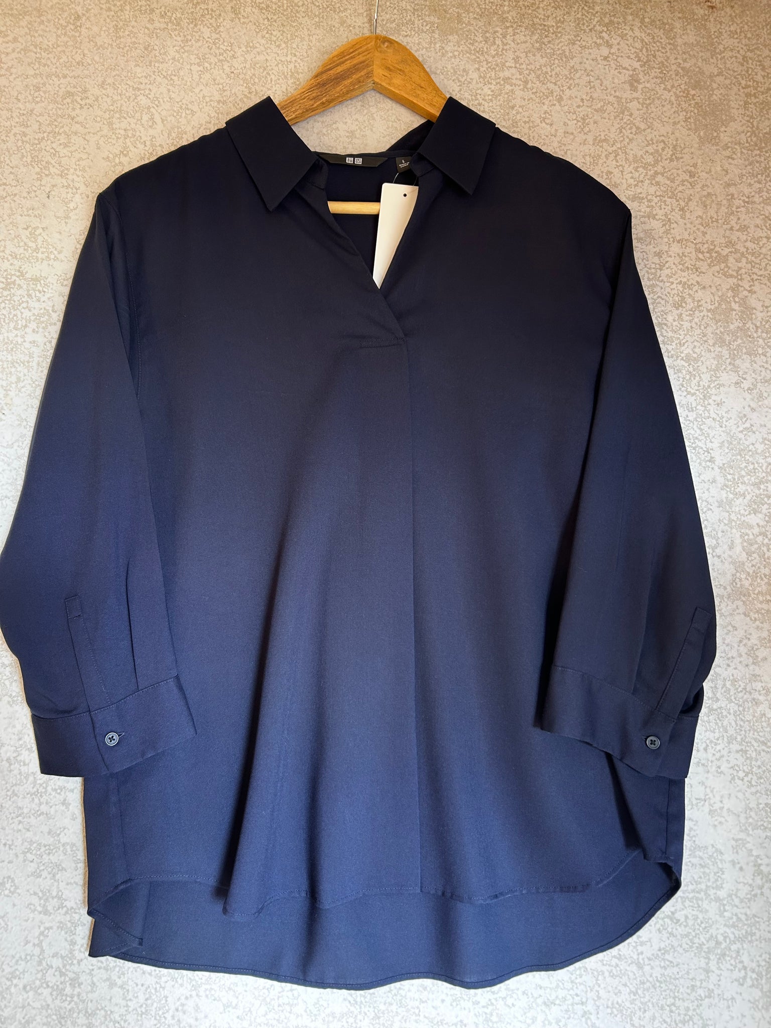 Uniqlo Shirt - Size L New