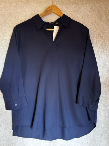 Uniqlo Shirt - Size L New