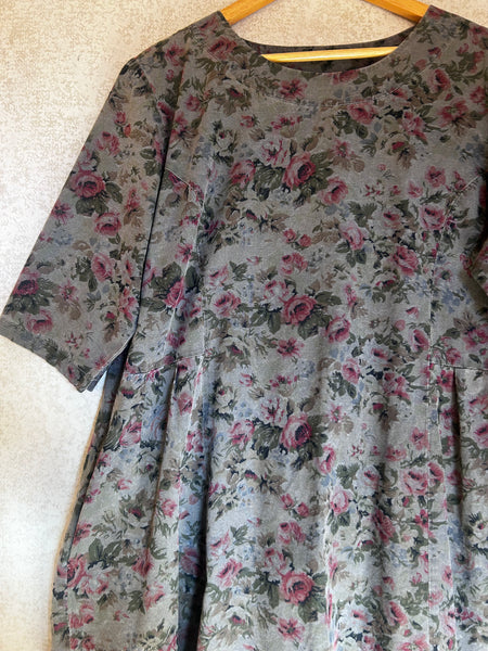 Chalk N Cheese Dress - Size XL