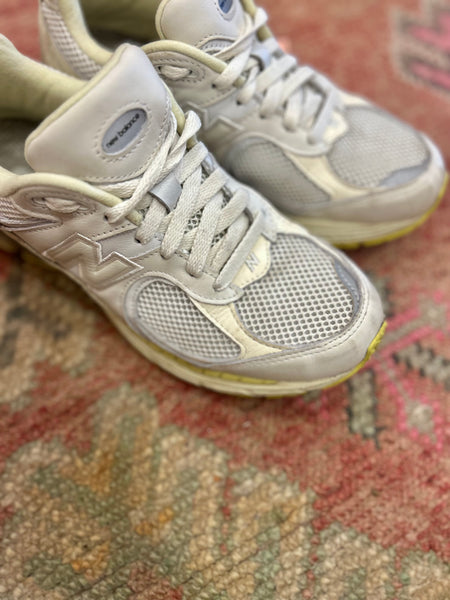 New Balance 2002 R Auralee  - Size 40.5