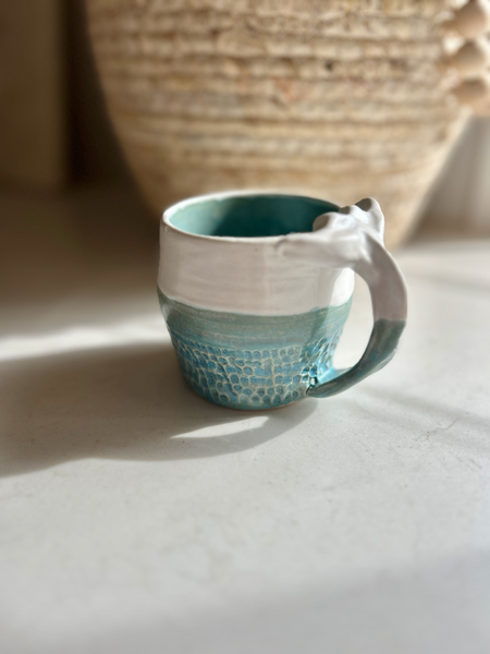 Whale Tail Cup