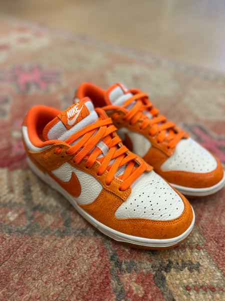 Nike Dunk Low Sneakers - Size Euro 39