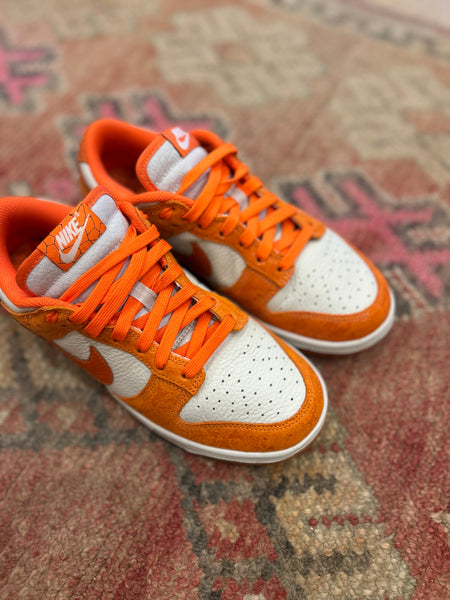 Nike Dunk Low Sneakers - Size Euro 39