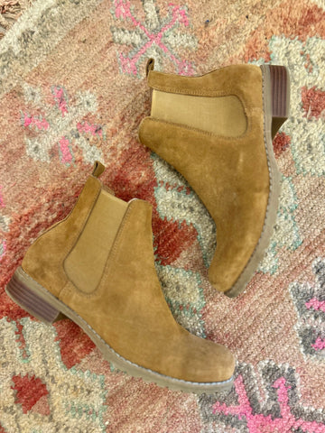 Bellissimo Suede Boots - Size 7