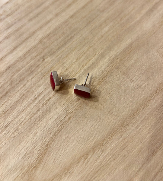 SS Red Studs