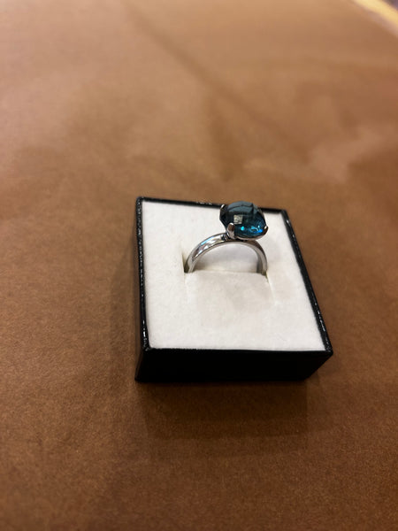 Dress Ring