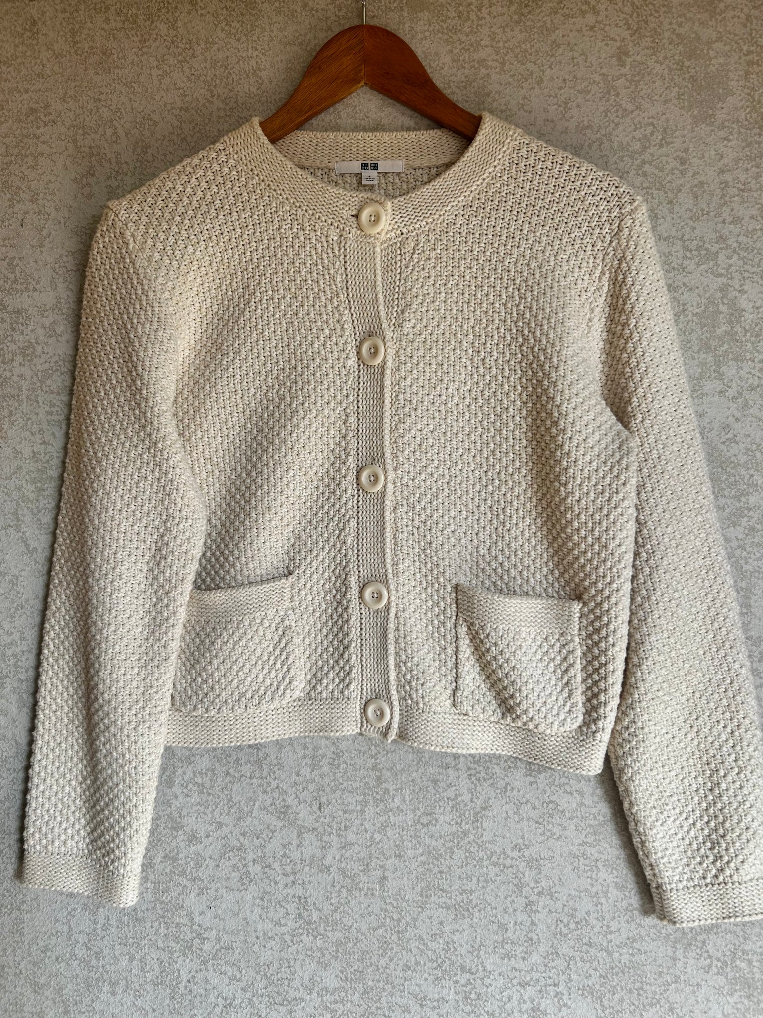 Uniqlo Knit - Size S