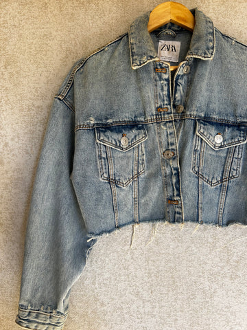 Zara crop Denim Jacket - Size S