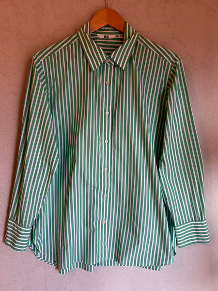 Uniqlo Shirt - Size M