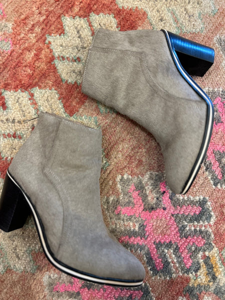 Zoe Kratzmann Boots - Size 38