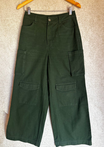 Collusion Cargo Pants - Size 6