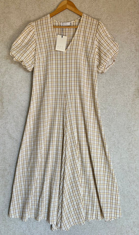 Apartment Clothing Dress -Size 8