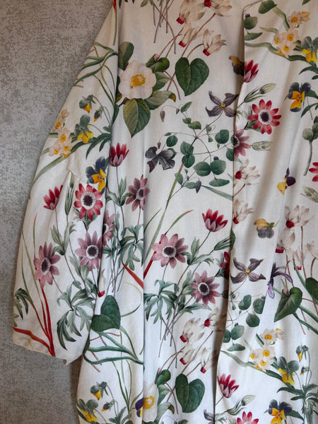 M A Dainty Linen Kimono - Size S/M
