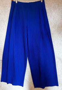 Cos Pleated Pants - Size M