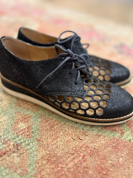 Django & Juliette Shoes - Size 39