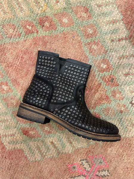 Italian Leather Boots - Size 37
