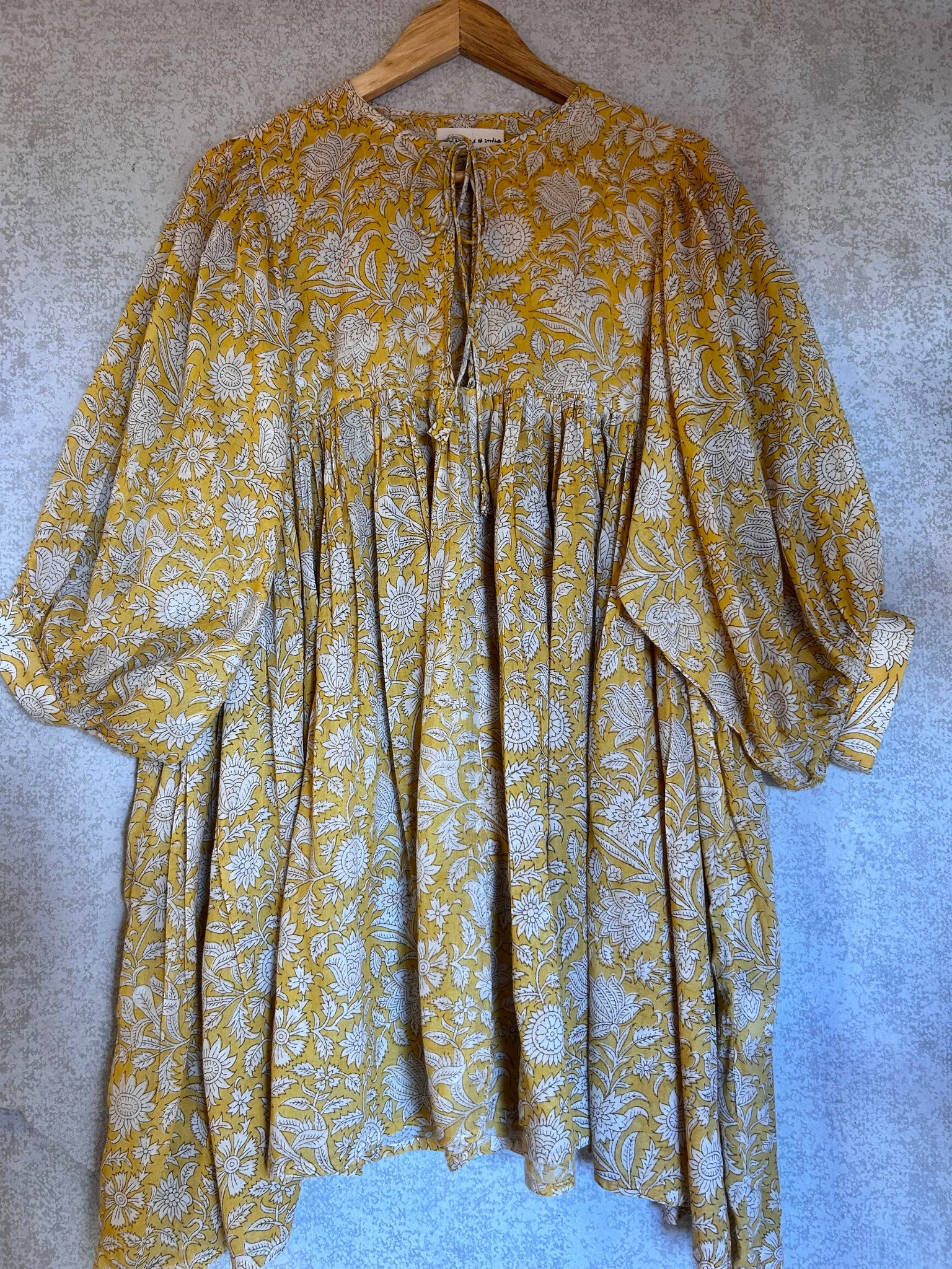 Daughters Of India Dress - Size M