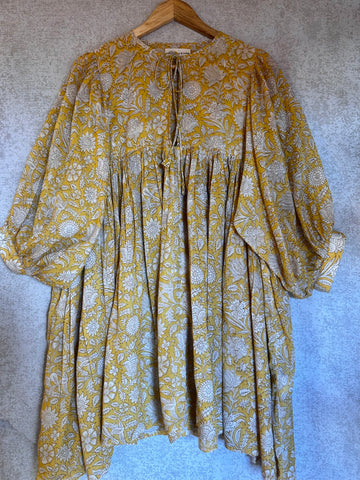 Daughters Of India Dress - Size M