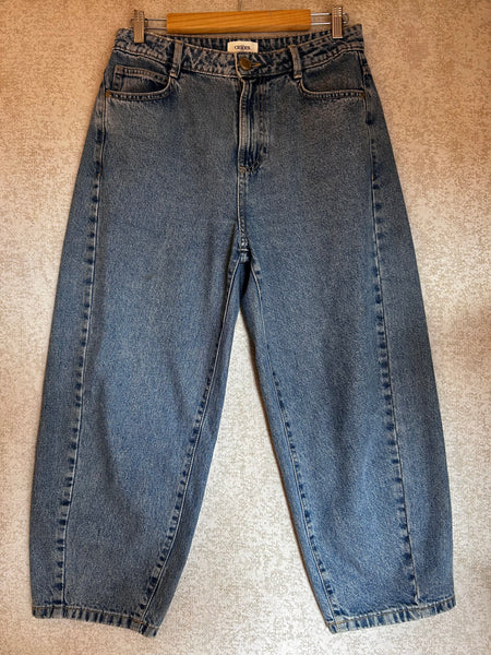 Ceres Barrel Leg Jeans - Size 10