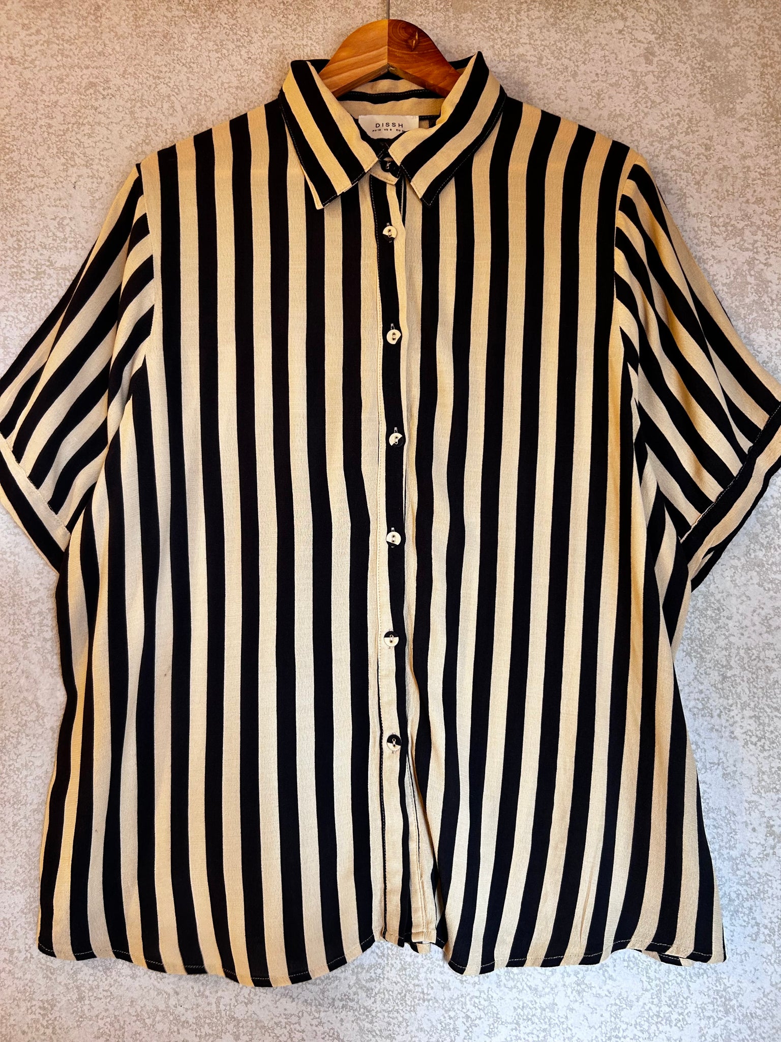 Dissh Shirt - Size 10