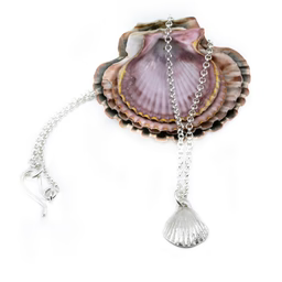 Clam Necklace