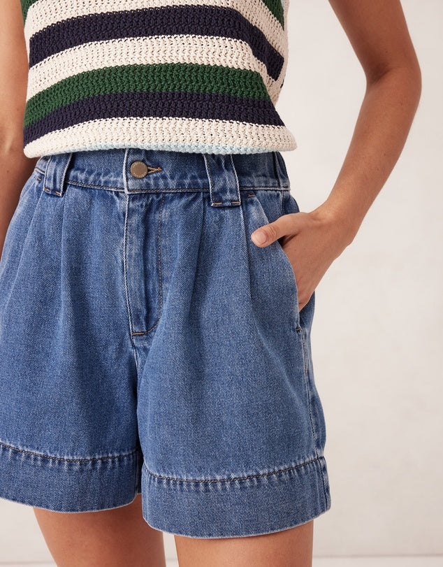 Ceres Life Billie Pleat Short - Size L